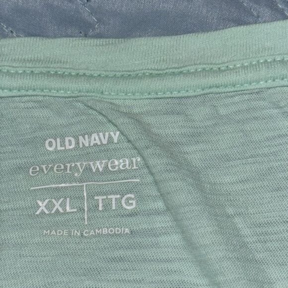 Old Navy Everywear Womens V-Neck T-Shirt XXL Mint Green Casual Short Sleeve Top - Picture 2 of 6